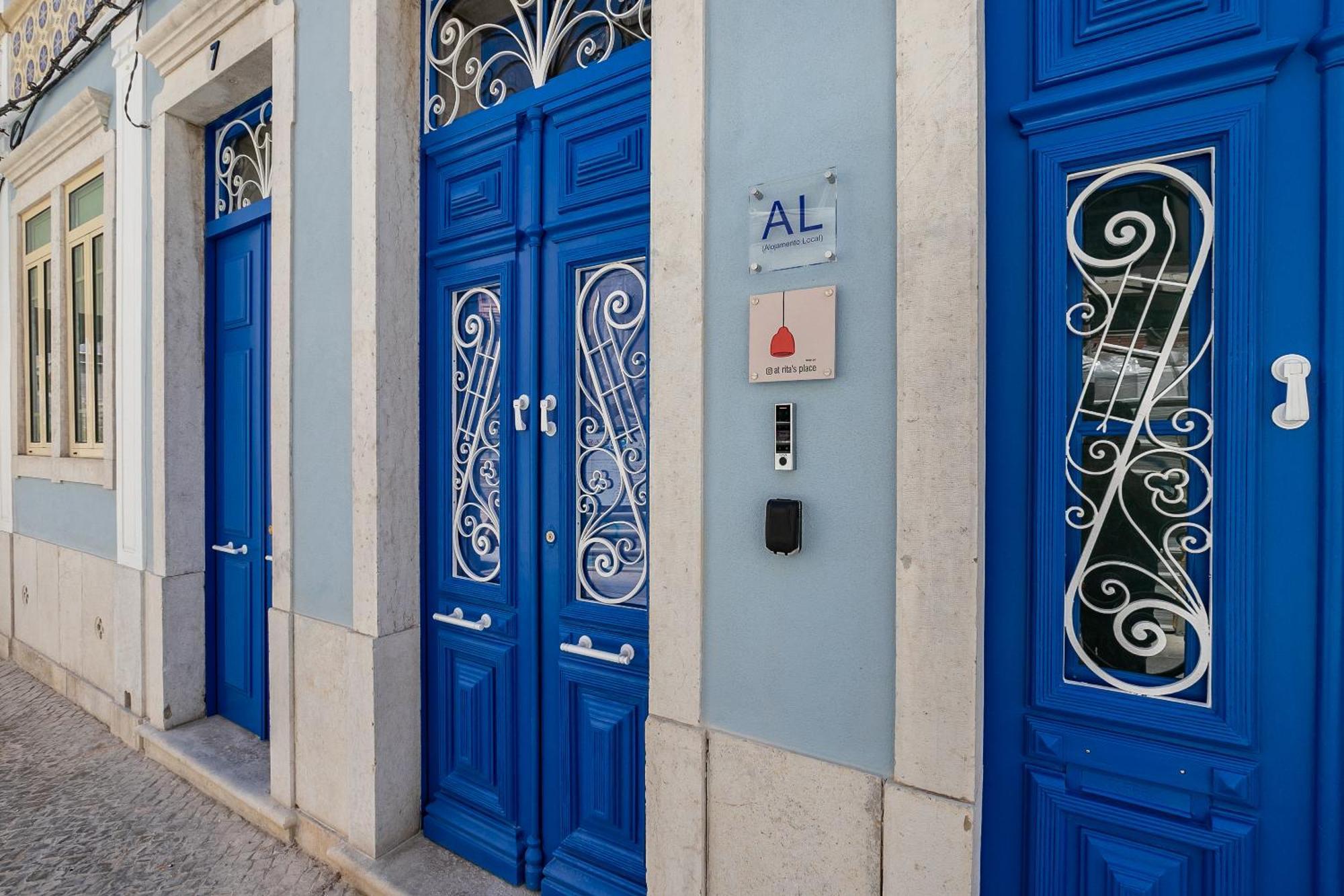 Dona Simone Boutique Suites & Studios - By @ Rita'S Place Distrito de Distrito de Faro Exterior foto